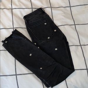 A&F High Rise Super Skinny Ankle Jeans Embroidered